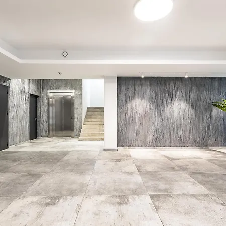 Apartment Simple At Katusepapi