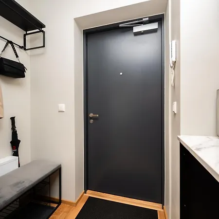 Appartamento Simple At Katusepapi Reval